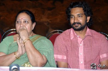 Celebrities With Mothers Exclusive Photos